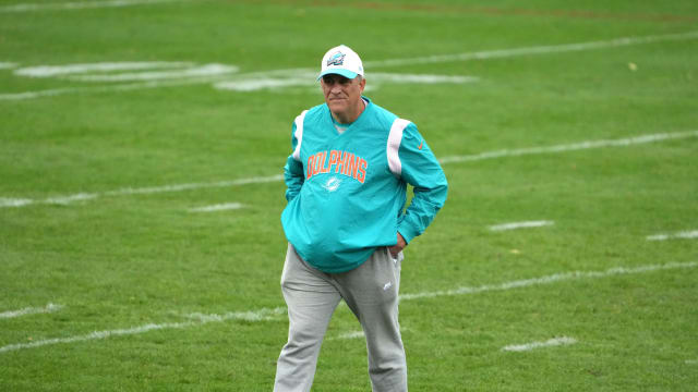 vic fangio 11